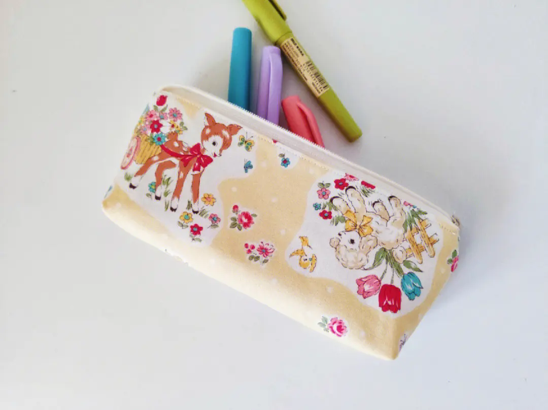 custom-pencil-cases-nova-3